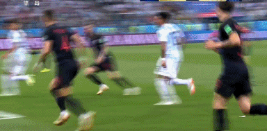 世界杯梅西.gif